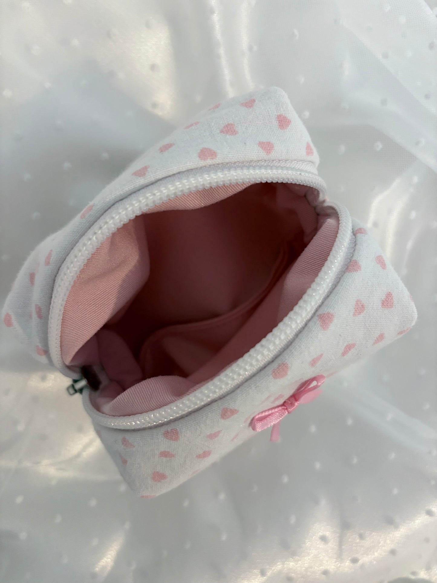 Amandineâs Vanity - Ribbon Touch